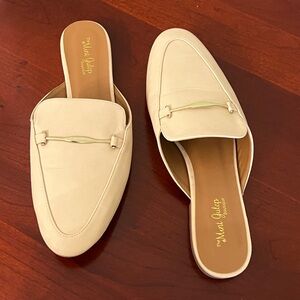 Mint Julep Boutique Cream Colored Mules with Metal Buckle Detail - Size 10